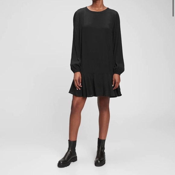 Gap Dress NWT - Picture 1 of 3